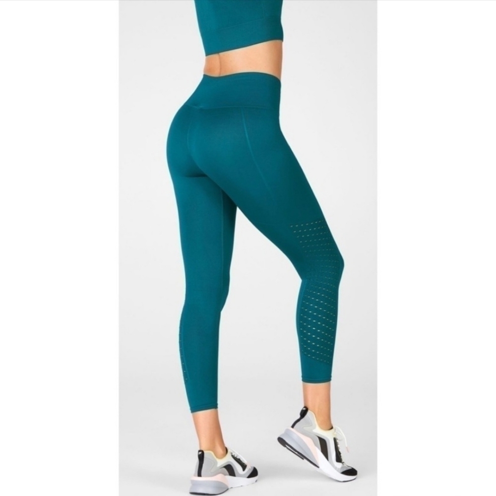 Fabletics Sync High-Waisted Perforated Legging Teal Small 3/4 Athletic Mesh EUC